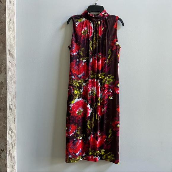 Hilton Hollis Multi Color Floral Dress, Size Small
